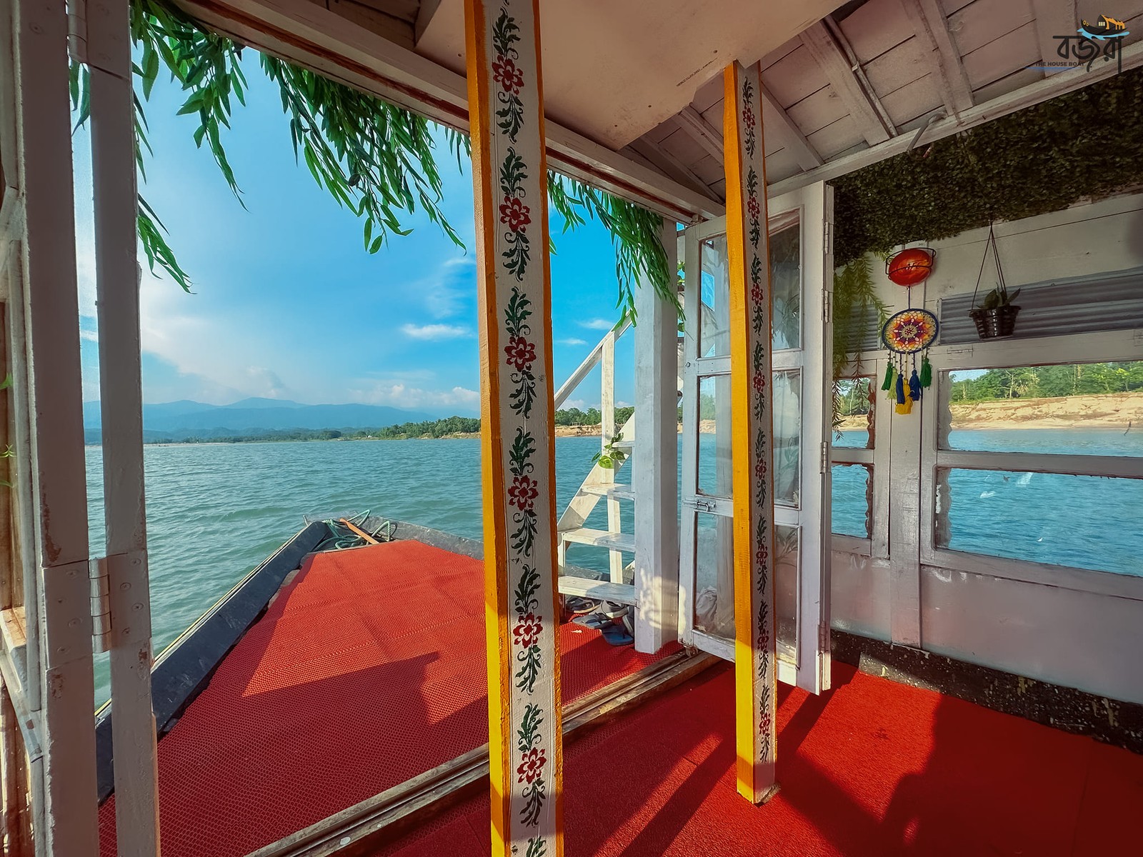 Cabin (1:2) on তরুছায়া-Toruchaya - Image 3